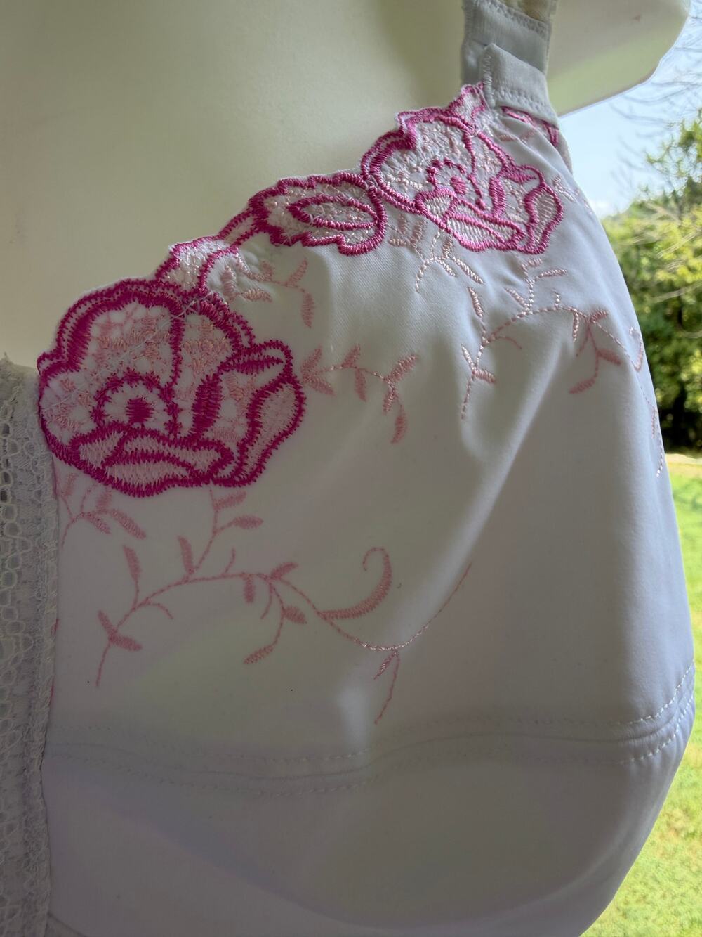 Coquette Comfort Choice Black&Pink Floral Embroidered Posture Bralette Bra 48C